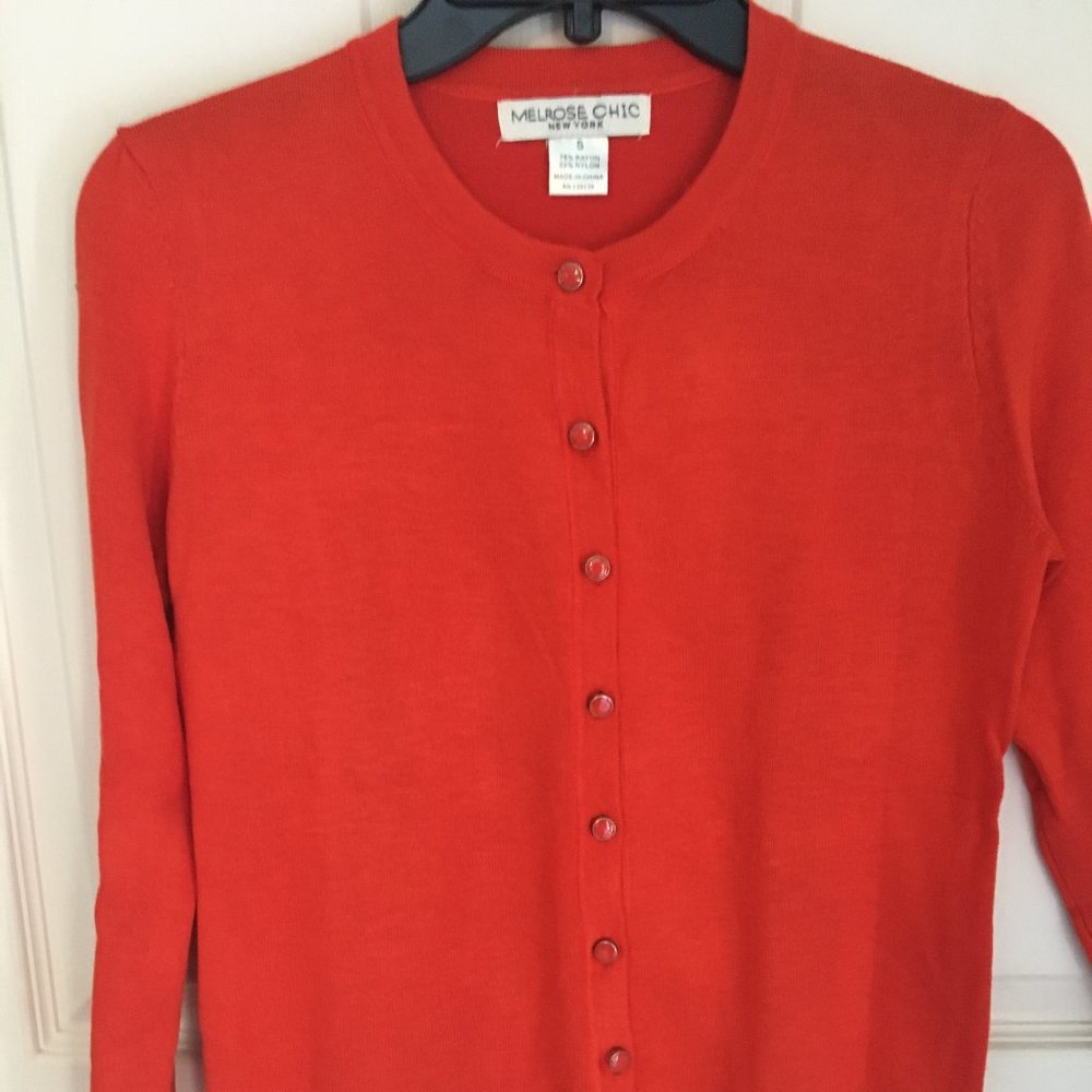 Melrose Chic New York, tangerine orange cardigan, size S
